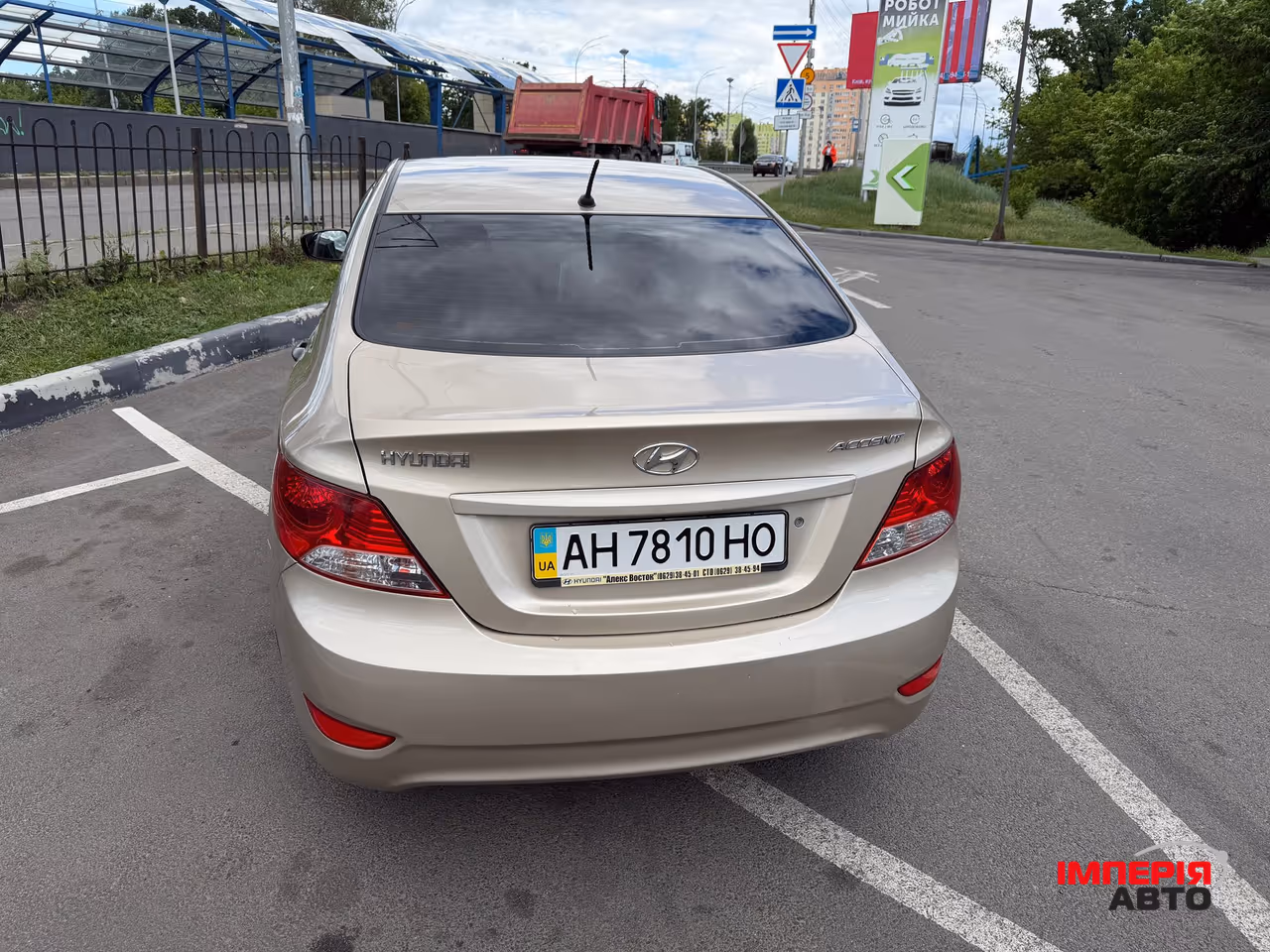 Hyundai Accent - фото 4