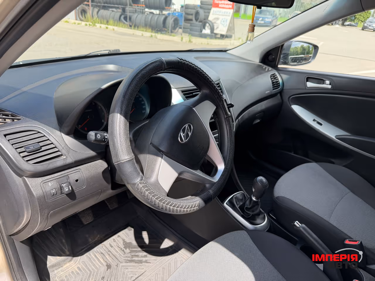 Hyundai Accent - фото 6