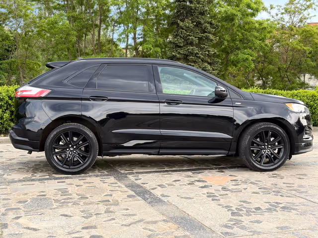 Ford Edge - фото 3