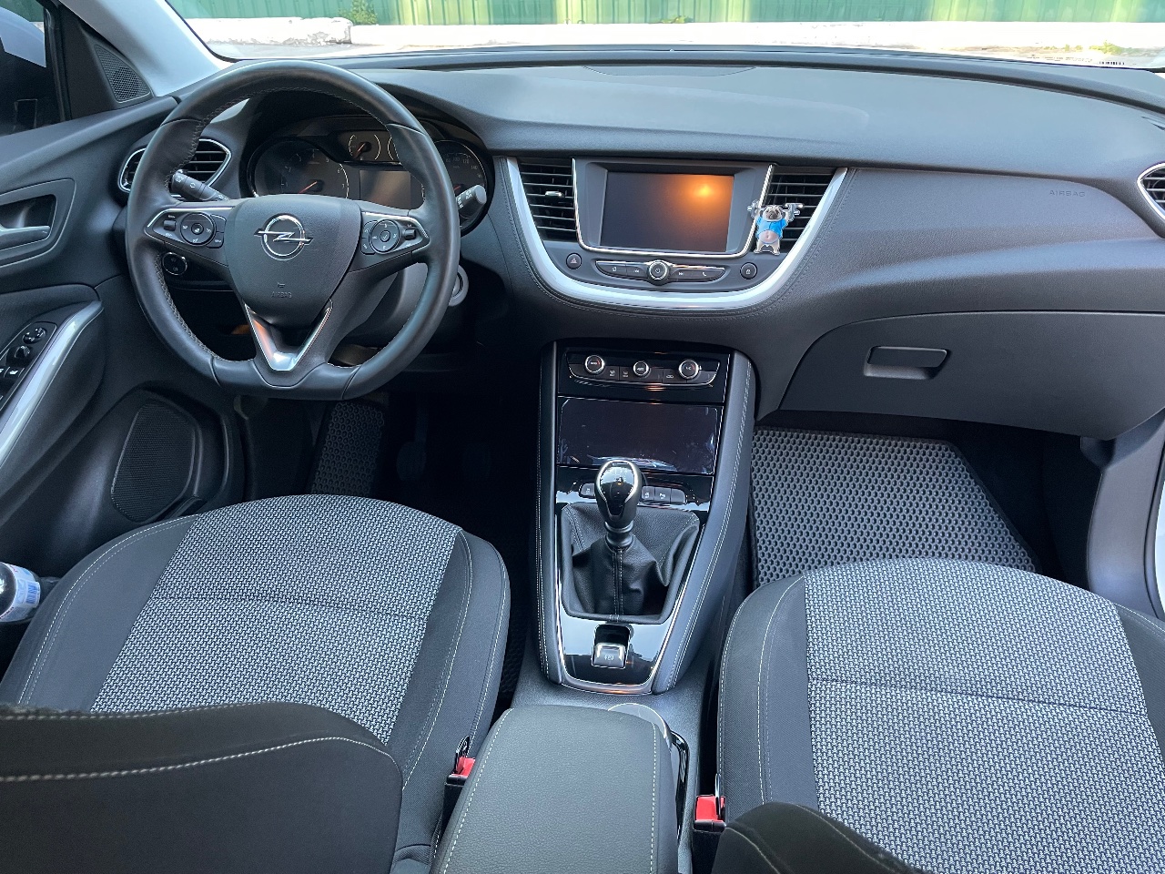 Opel Grandland X - фото 24