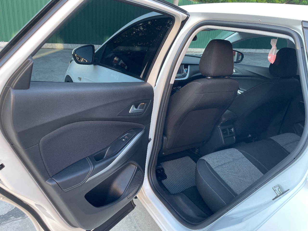 Opel Grandland X - фото 35