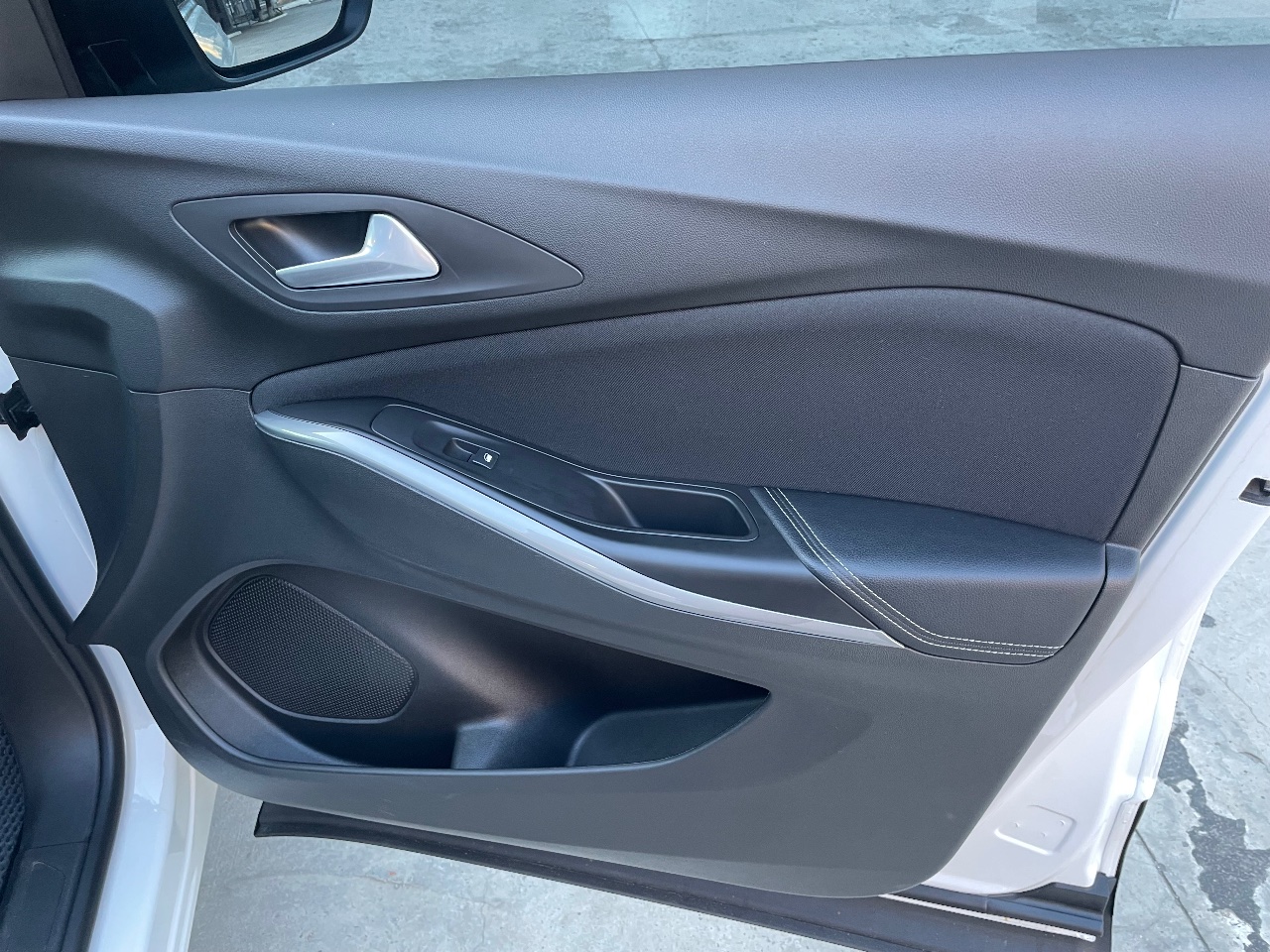 Opel Grandland X - фото 20