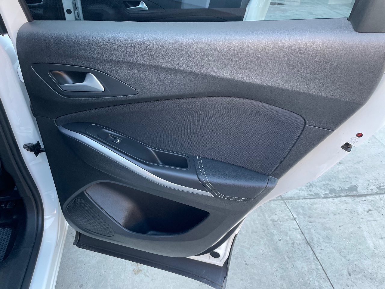 Opel Grandland X - фото 7