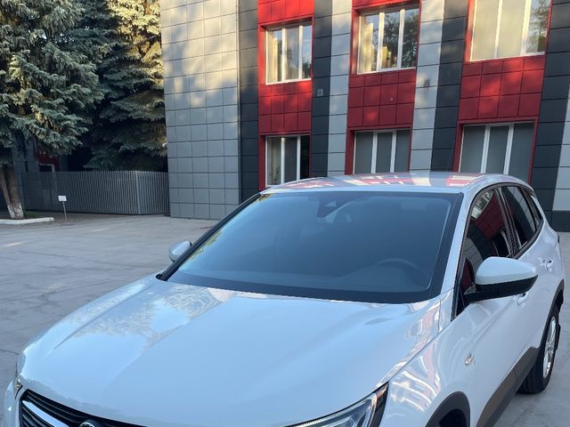 Opel Grandland X - фото 2