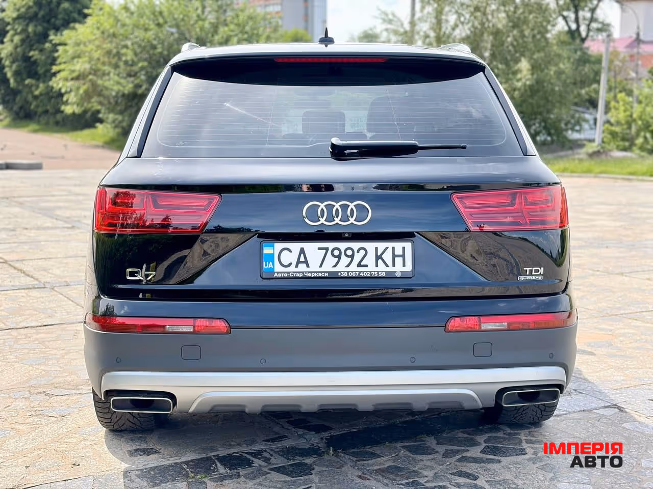 Audi Q7 - фото 7