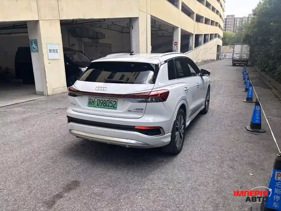Audi Q4 e-tron - фото 3
