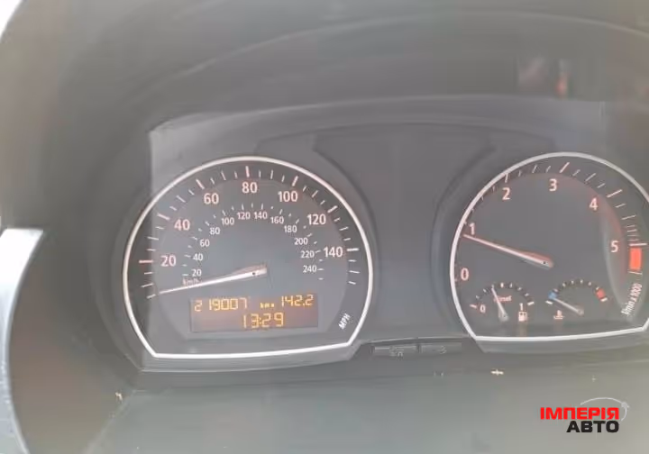 BMW X3 - фото 8
