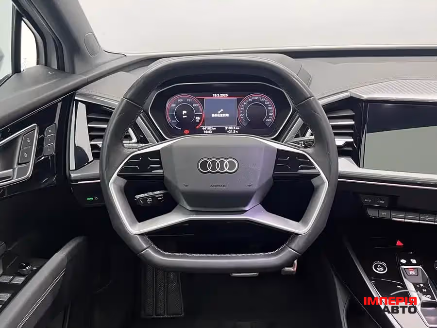 Audi Q4 e-tron - фото 6