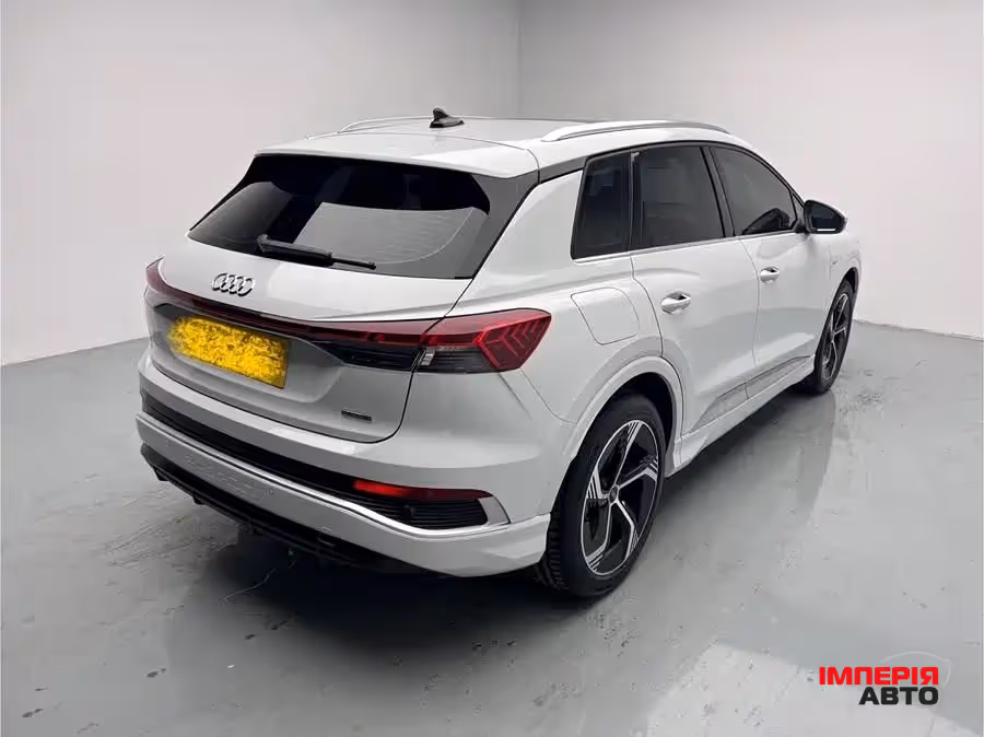 Audi Q4 e-tron - фото 3