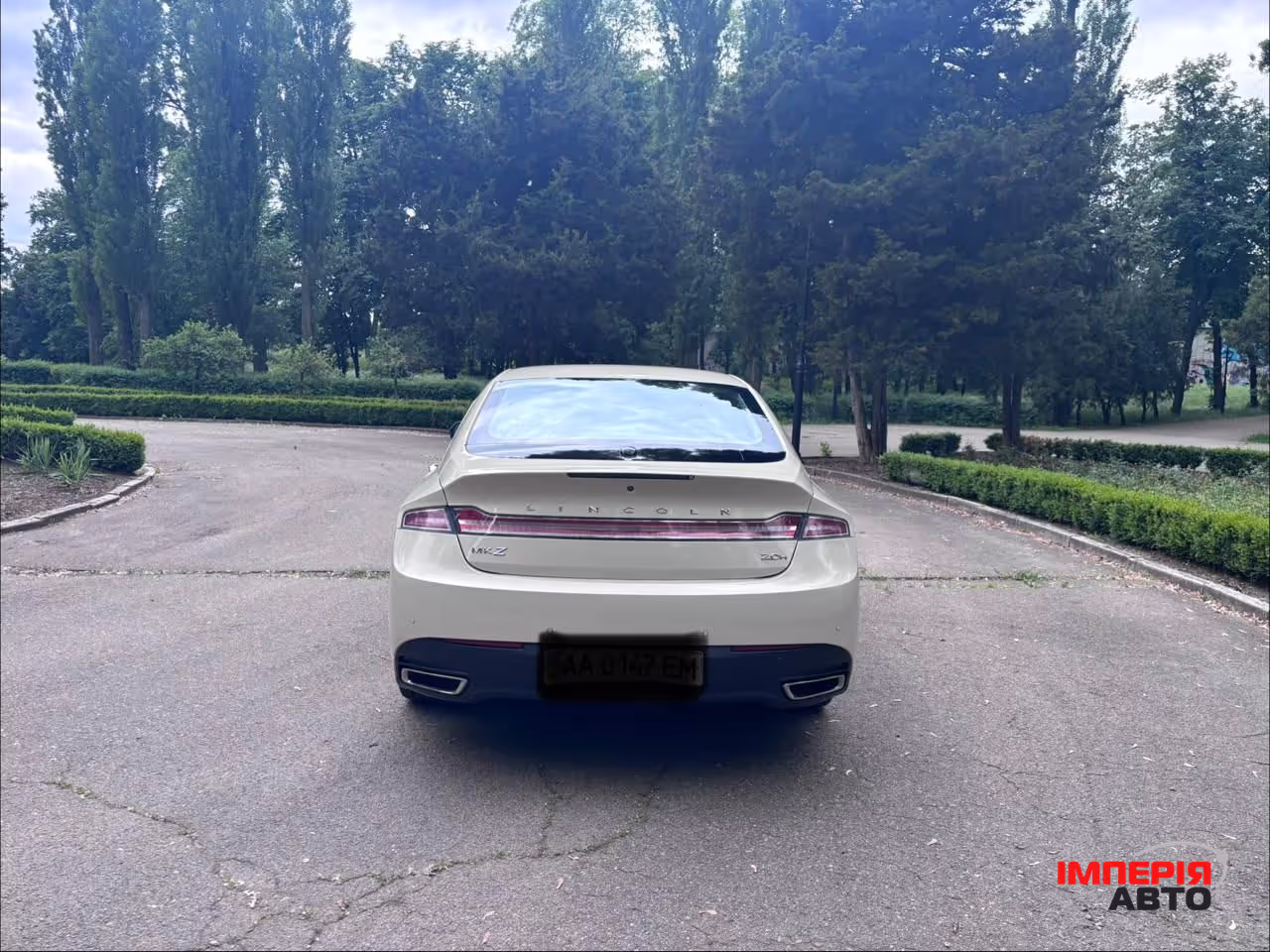 Lincoln MKZ - фото 12