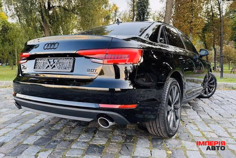 Audi A4 - фото 13
