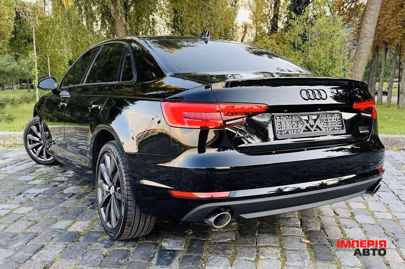 Audi A4 - фото 18