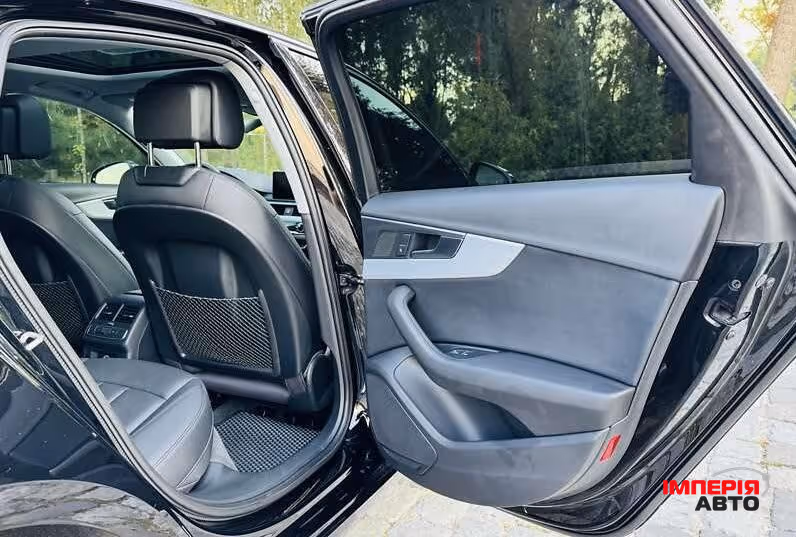 Audi A4 - фото 45