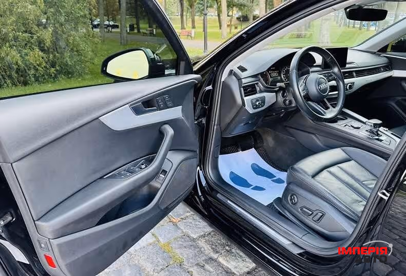 Audi A4 - фото 21