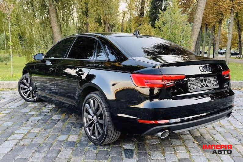 Audi A4 - фото 15