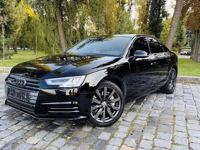 Audi A4 - фото 5