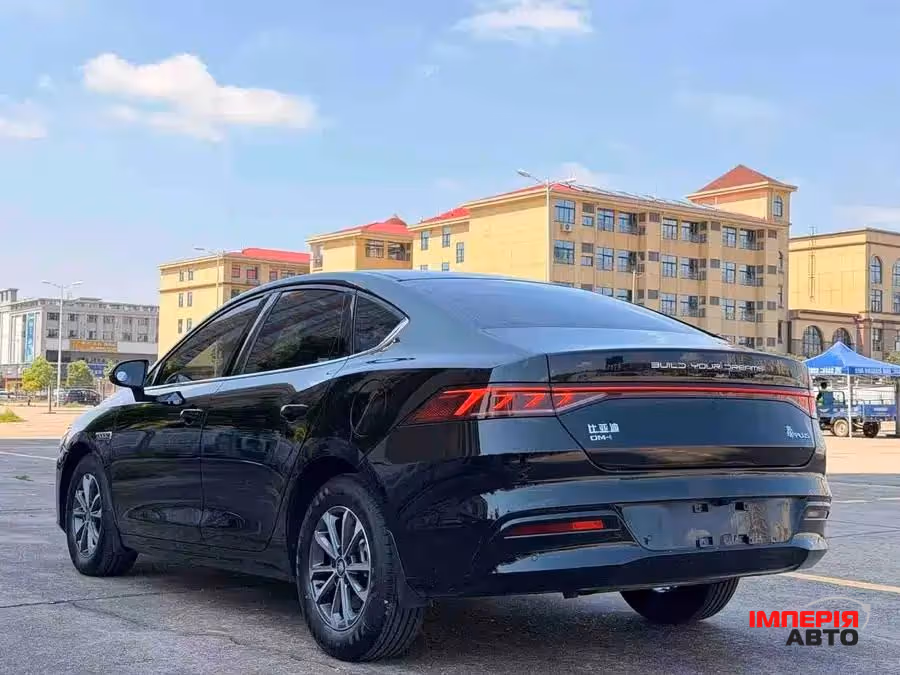 BYD Qin Plus - фото 5