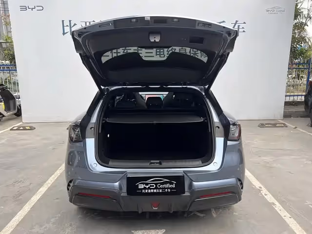 BYD Seal - фото 4
