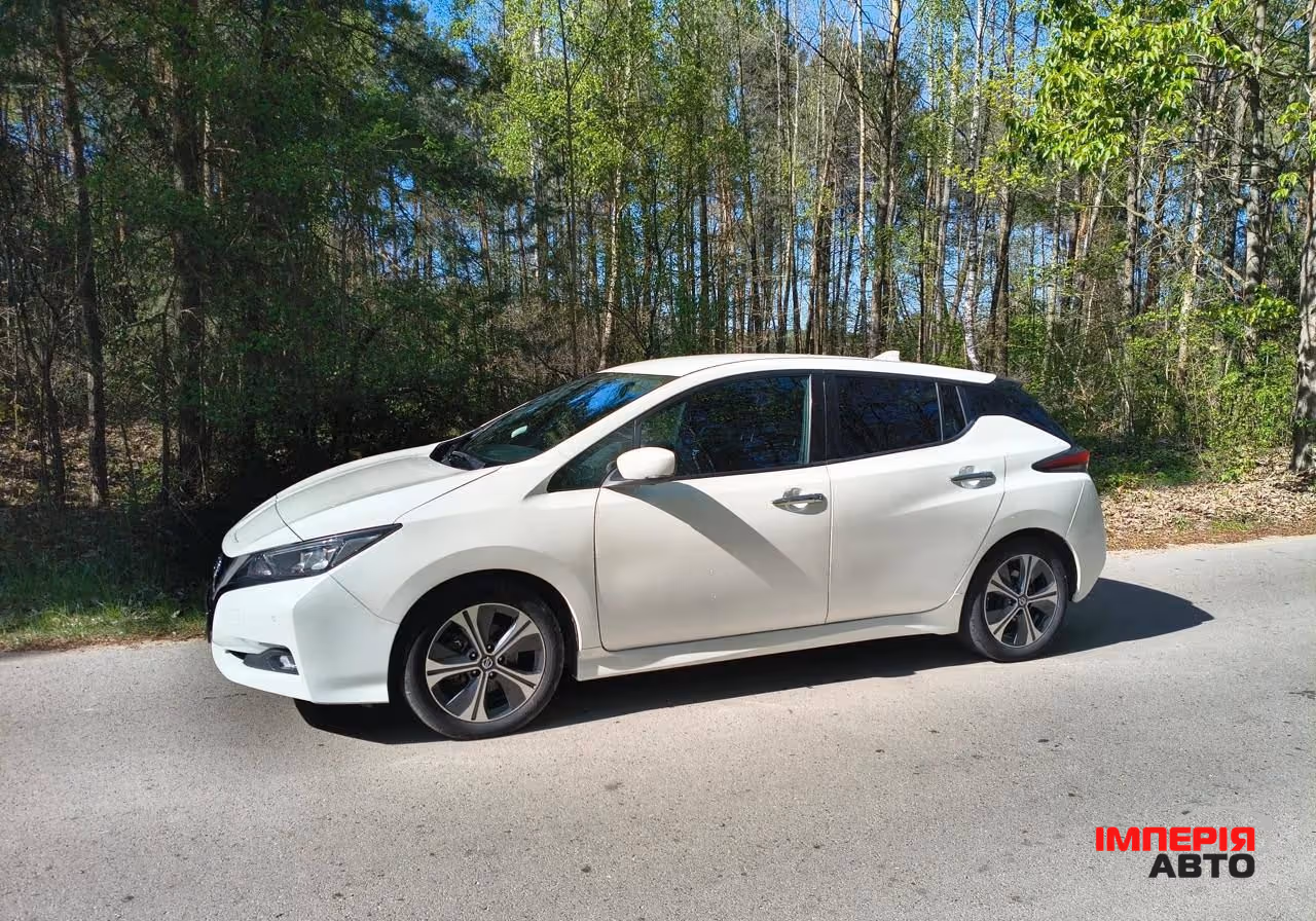 Nissan Leaf - фото 6