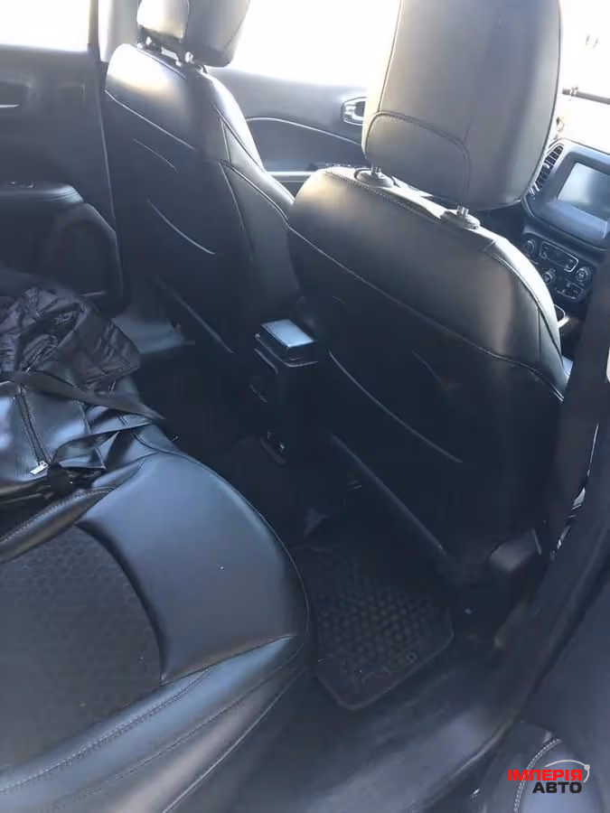 Jeep Compass - фото 10