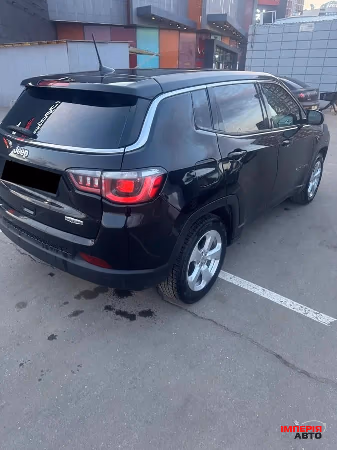 Jeep Compass - фото 5