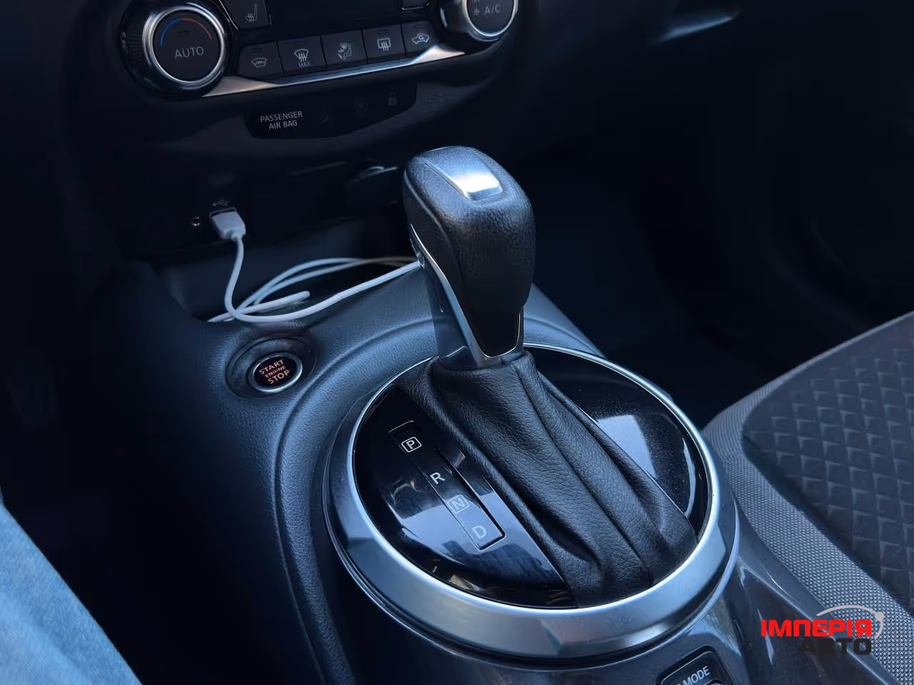 Nissan Juke - фото 12