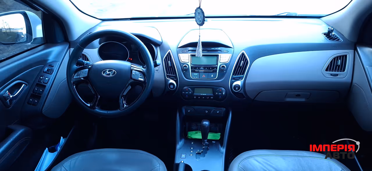 Hyundai ix35 - фото 11