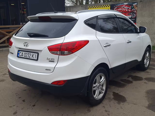 Hyundai ix35 - фото 4