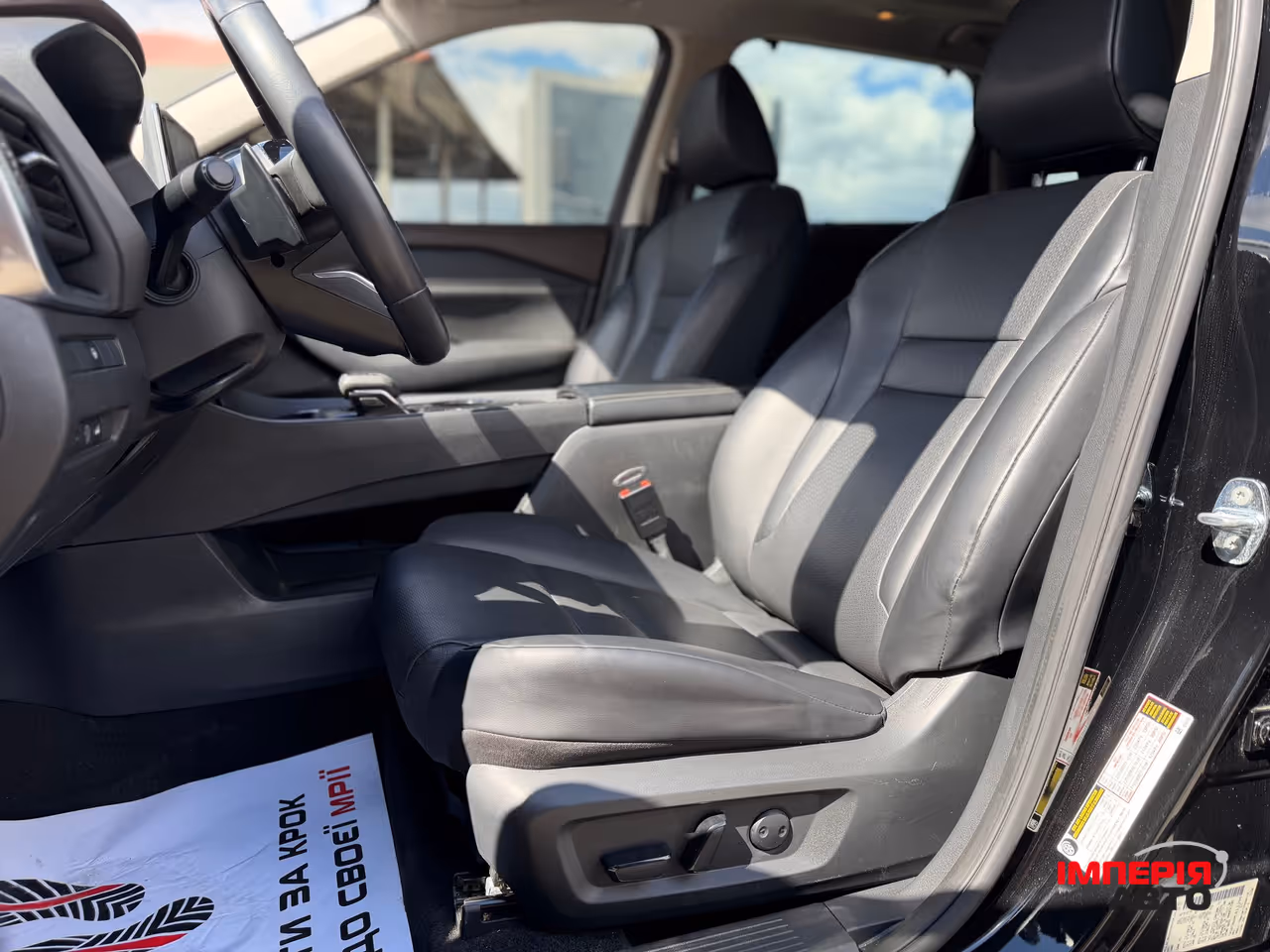 Nissan Rogue - фото 4