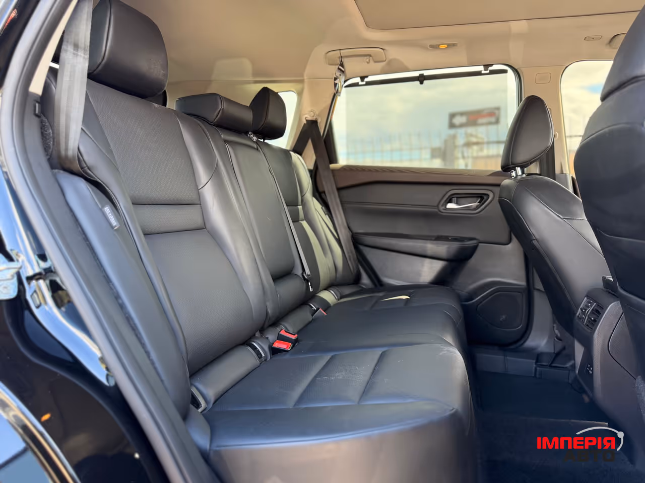 Nissan Rogue - фото 6