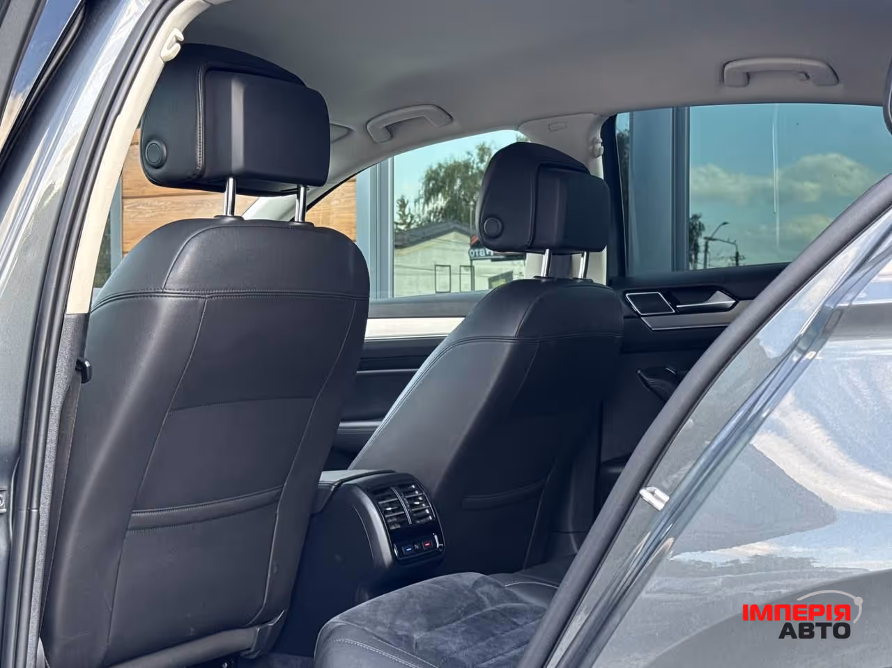 Volkswagen Passat - фото 55