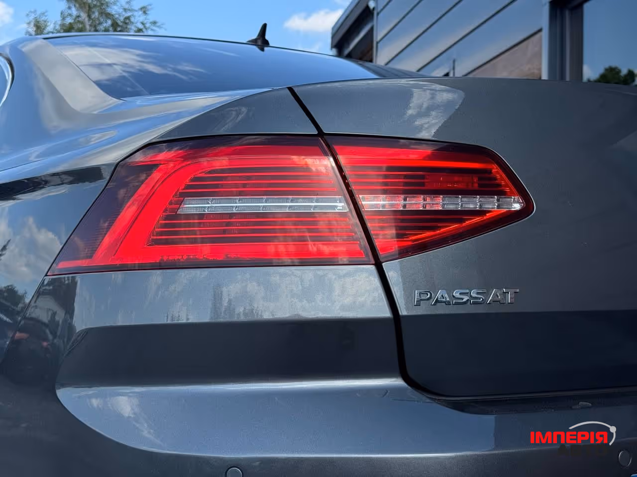 Volkswagen Passat - фото 7