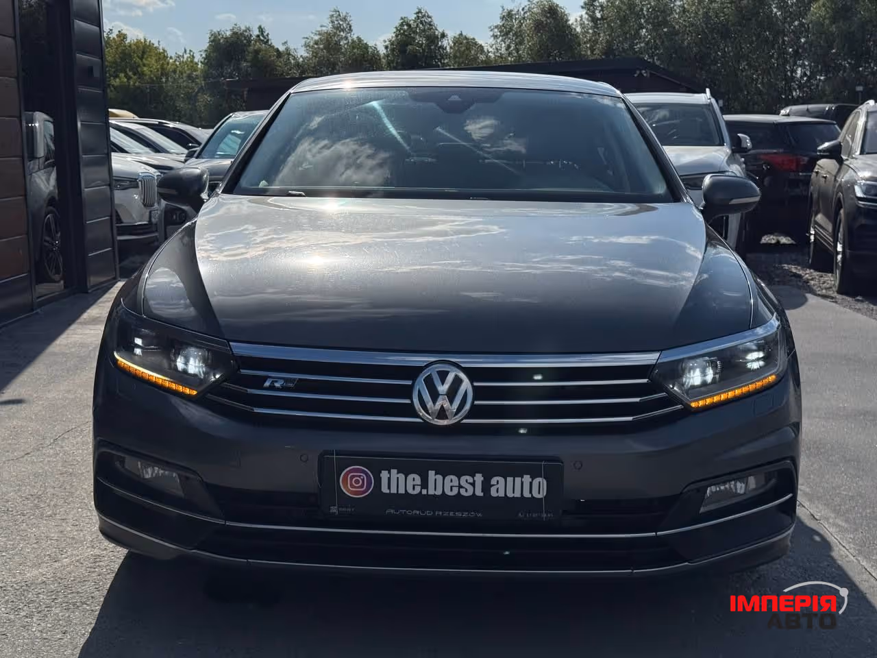 Volkswagen Passat - фото 13