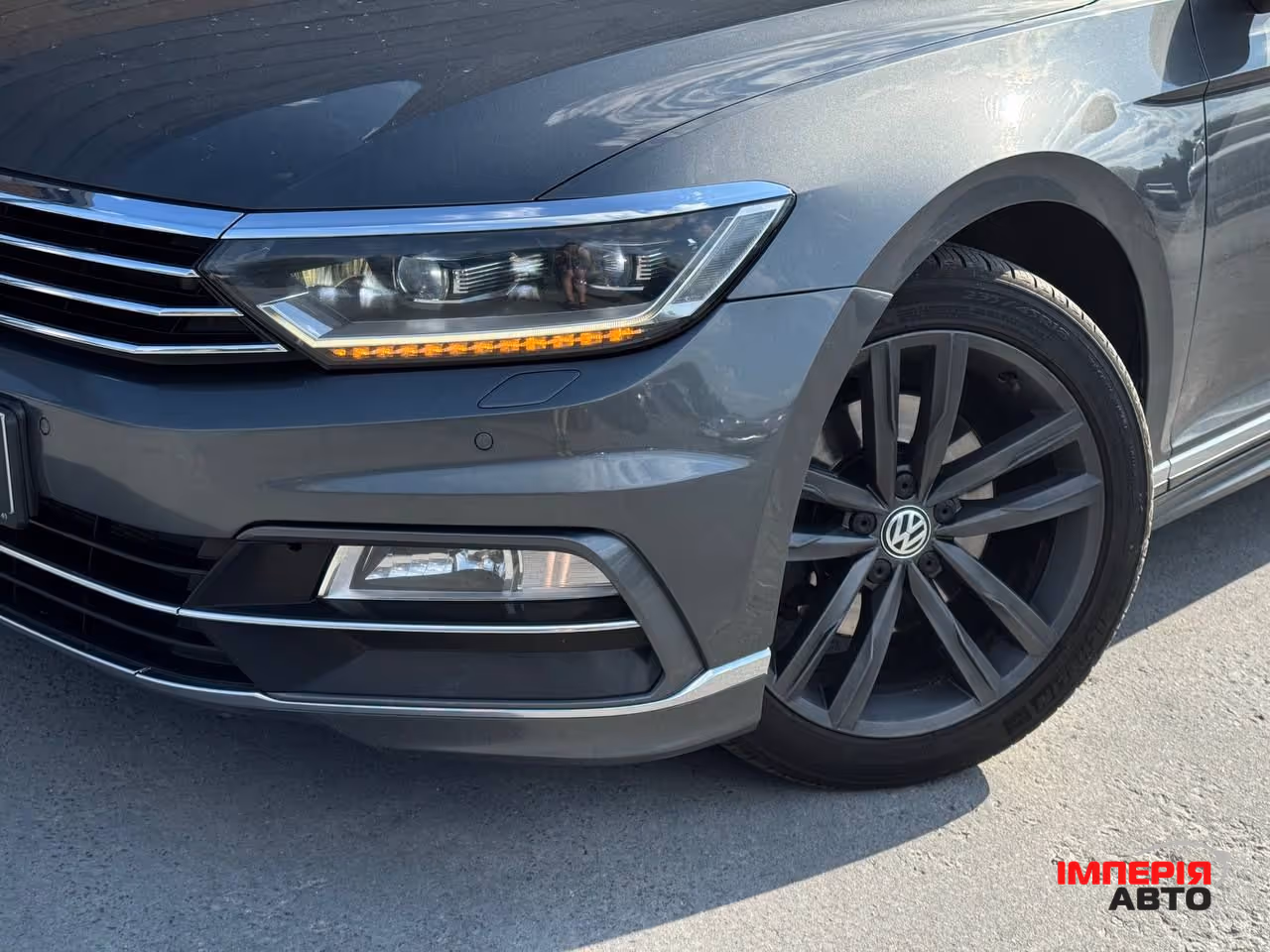 Volkswagen Passat - фото 3