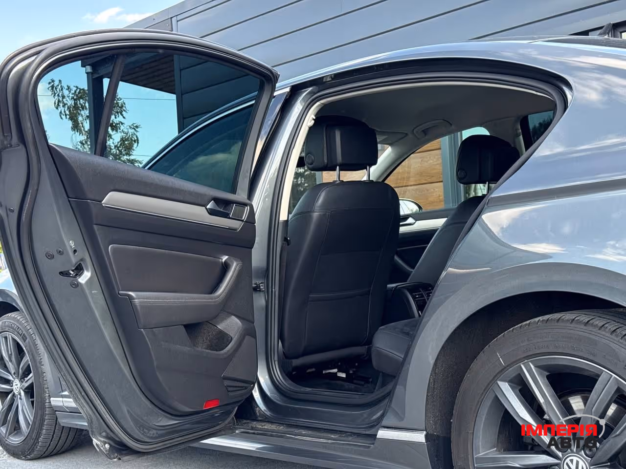 Volkswagen Passat - фото 51