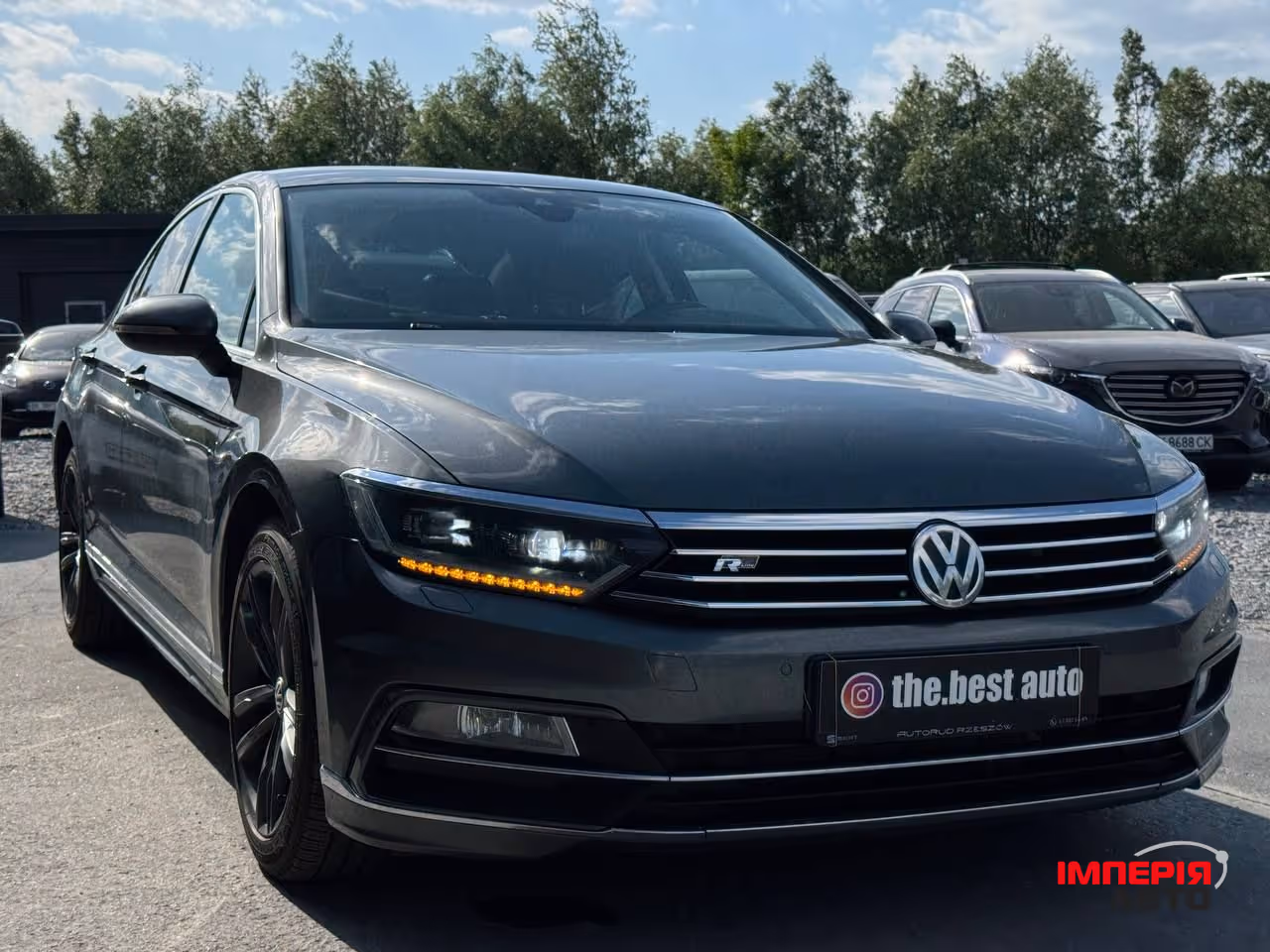 Volkswagen Passat - фото 12