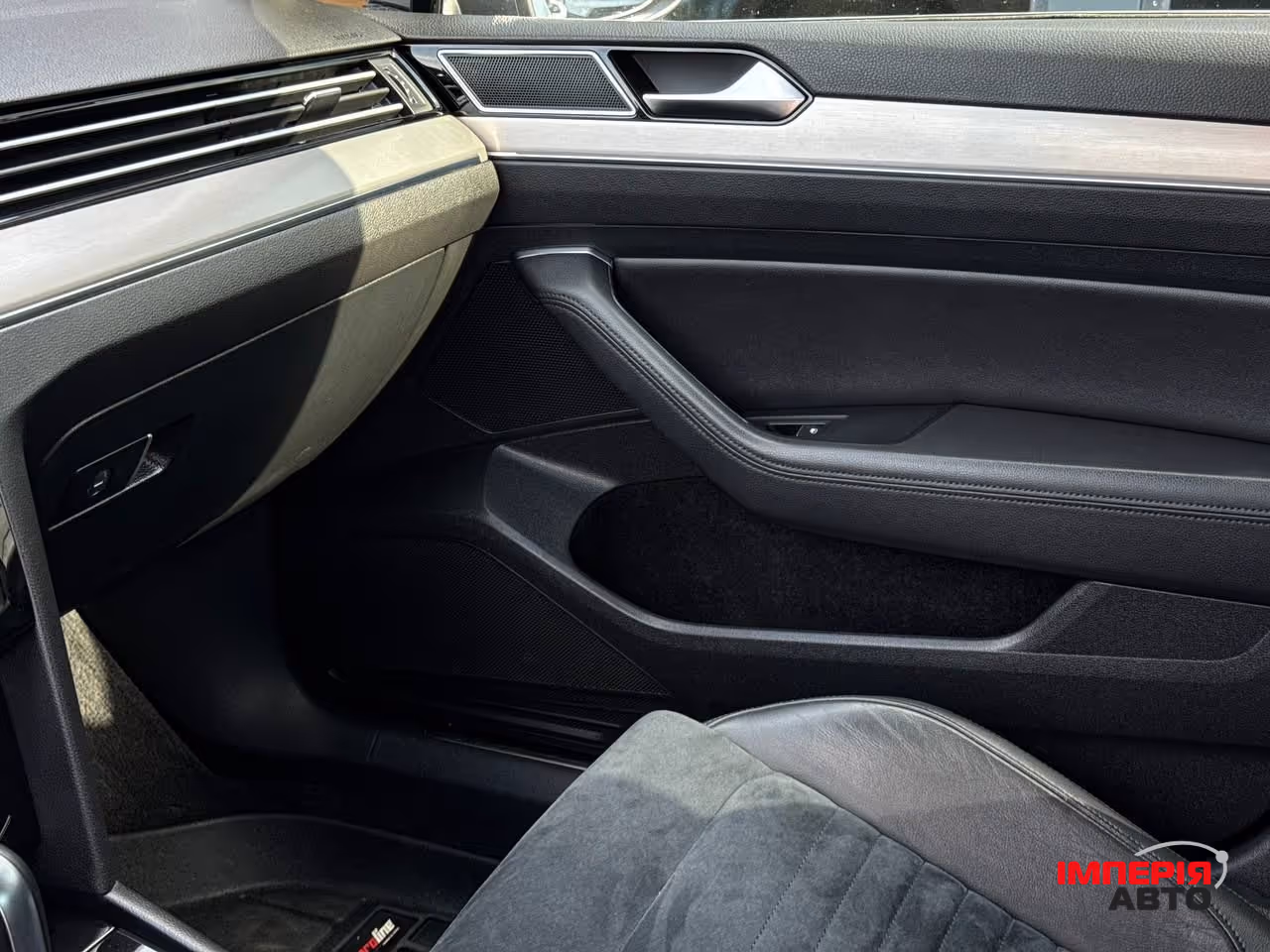 Volkswagen Passat - фото 50