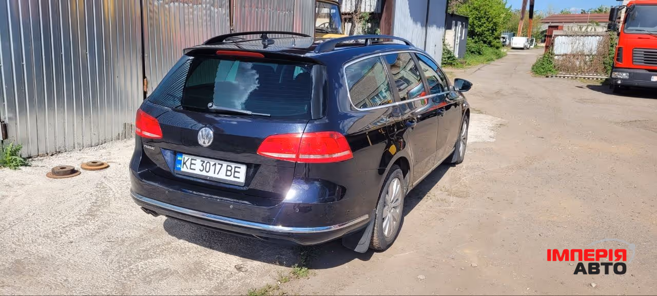 Volkswagen Passat - фото 5