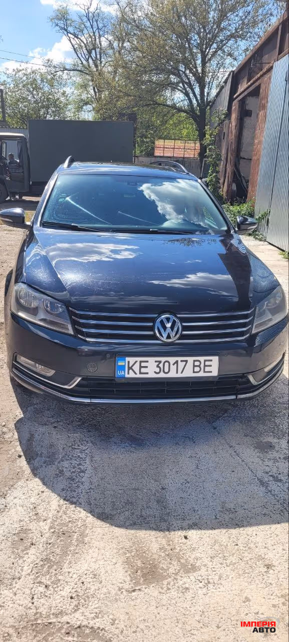 Volkswagen Passat - фото 3