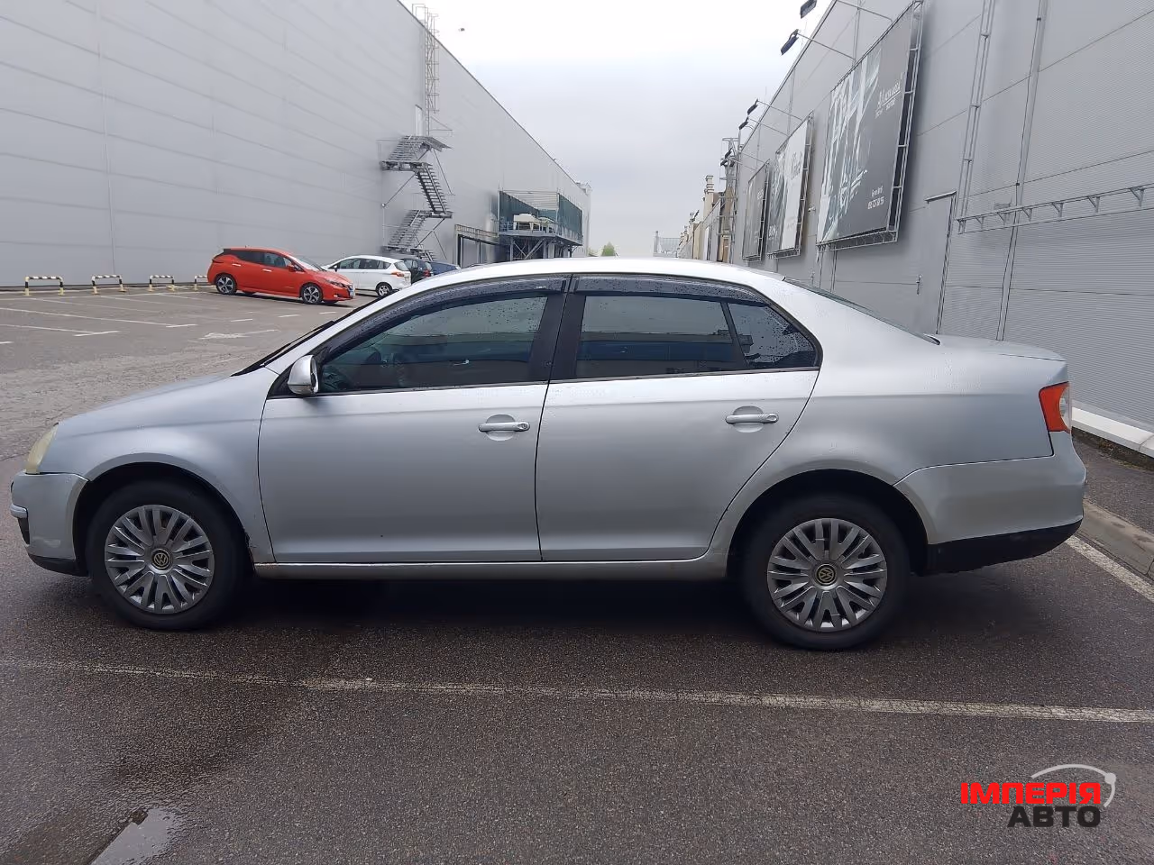 Volkswagen Jetta - фото 6