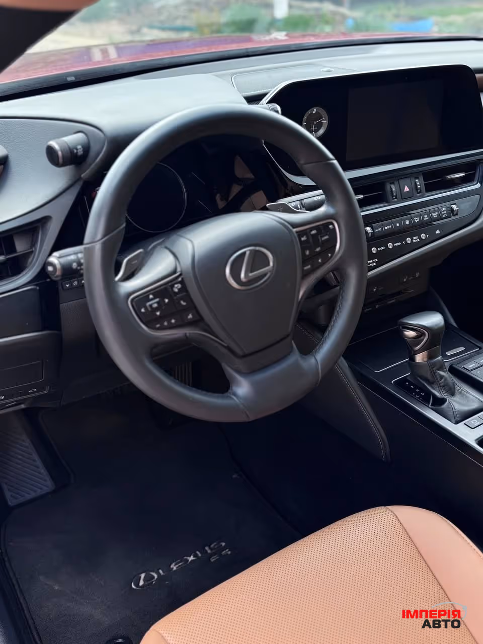 Lexus ES - фото 12