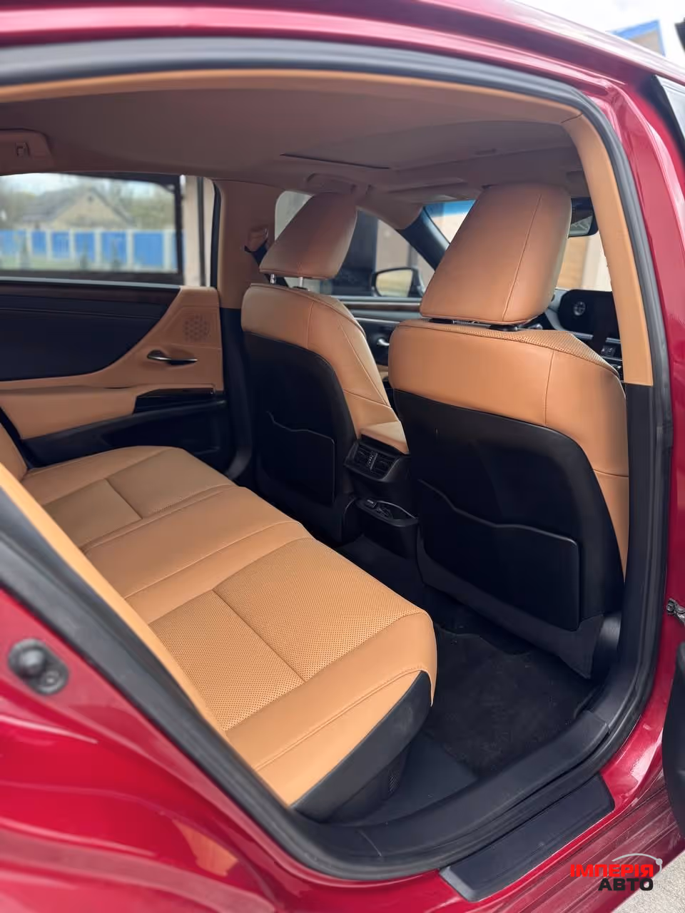 Lexus ES - фото 15