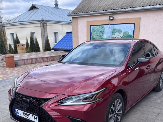 Lexus ES - фото 3