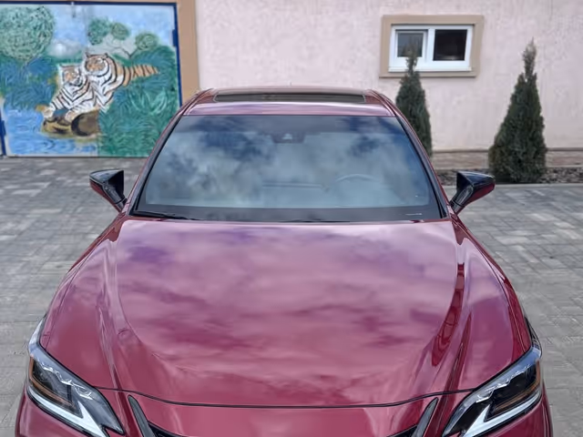 Lexus ES - фото 1