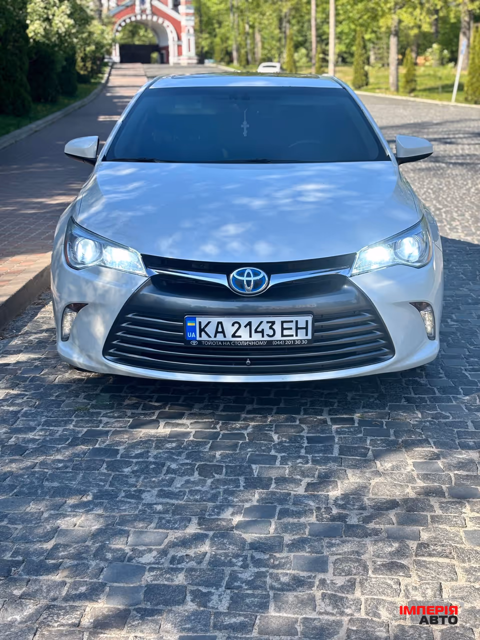Toyota Camry - фото 6