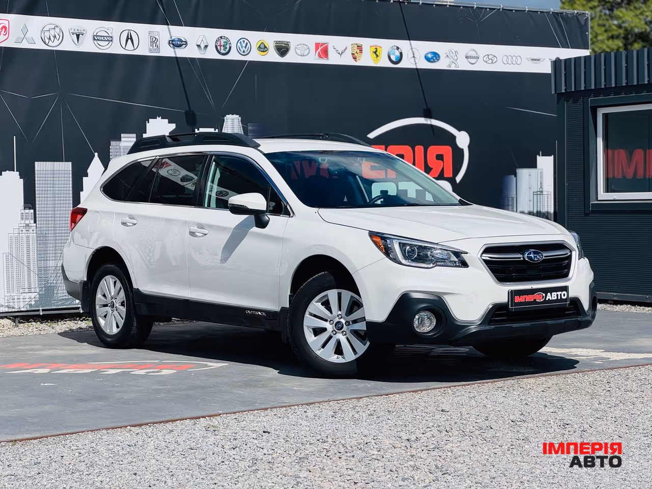 Subaru Outback - фото 3