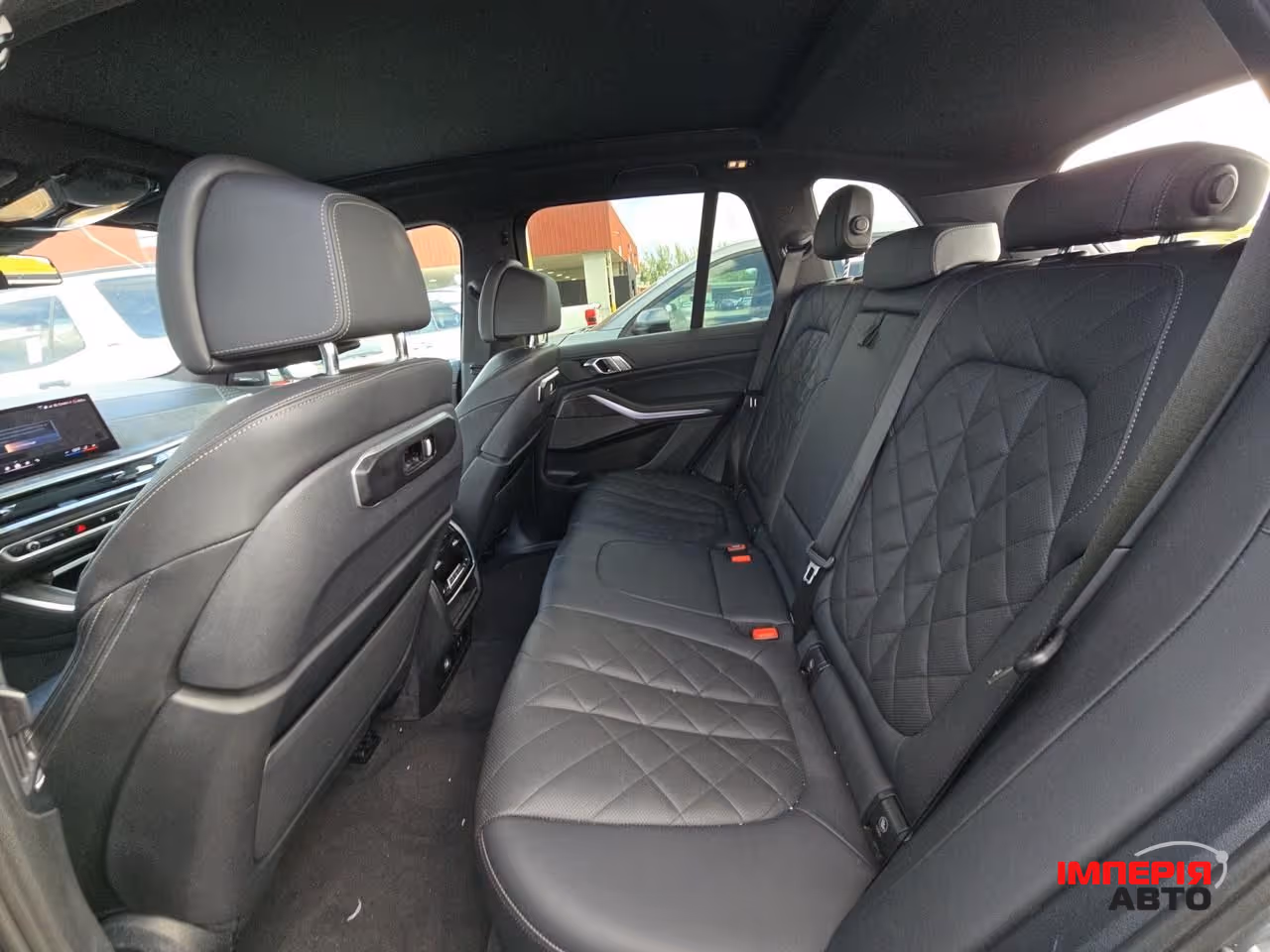 BMW X5 - фото 6