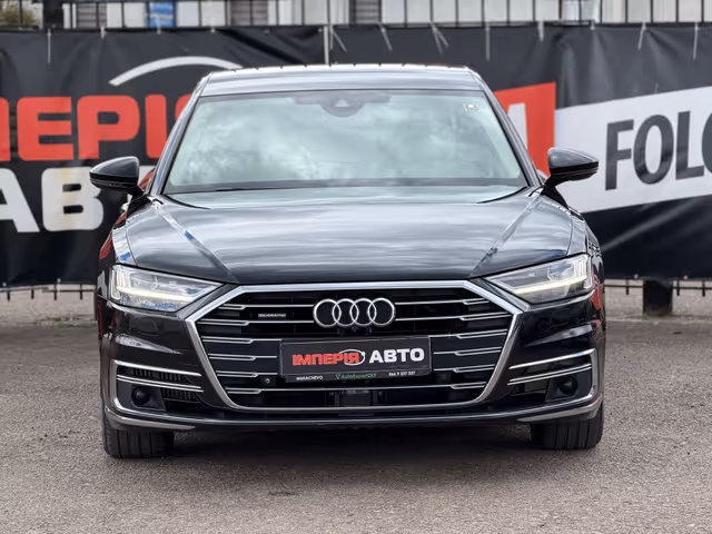Audi A8 - фото 3
