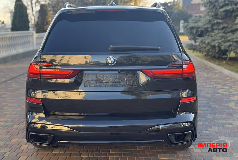 BMW X7 - фото 6