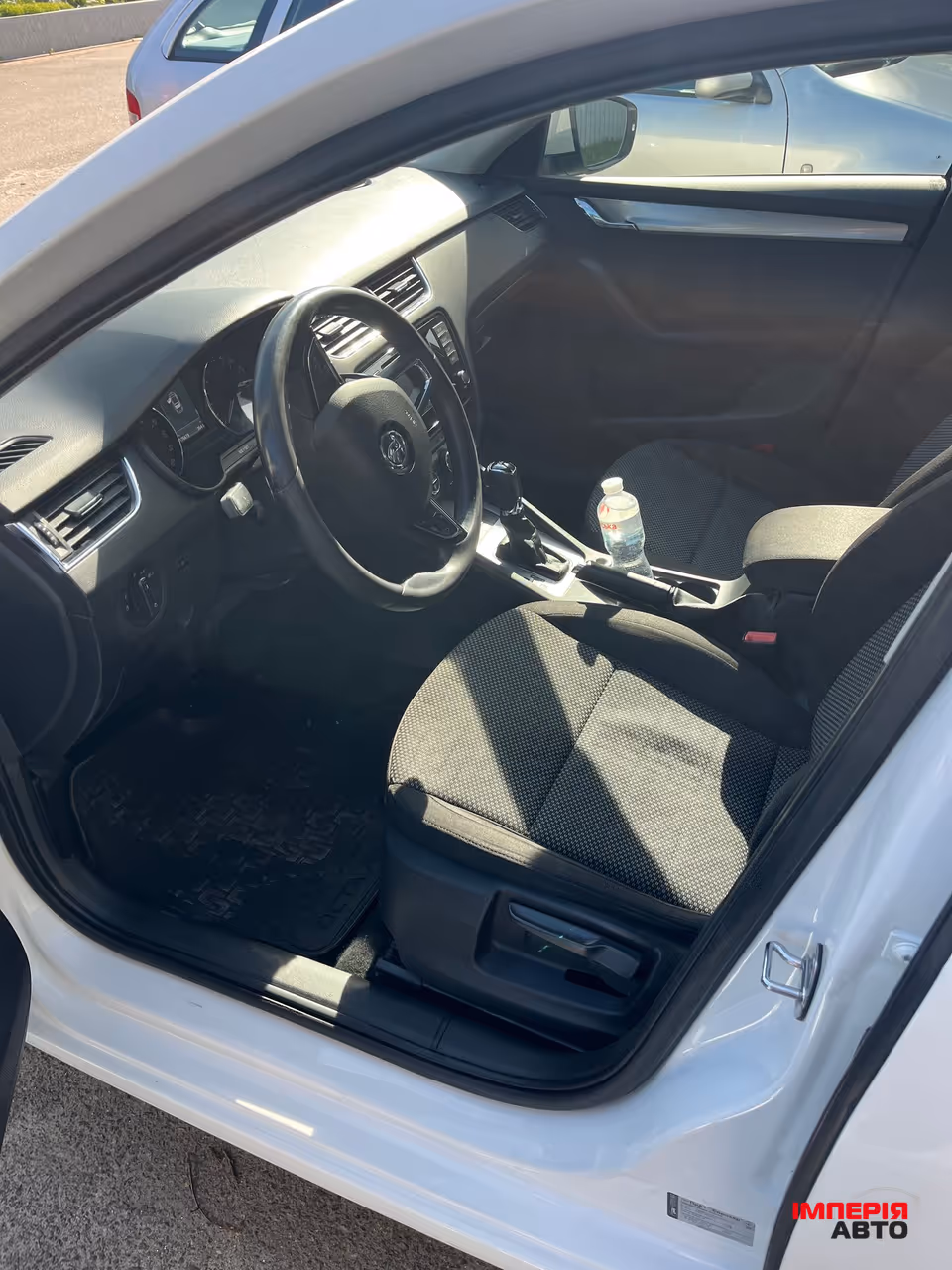 Skoda Octavia - фото 3
